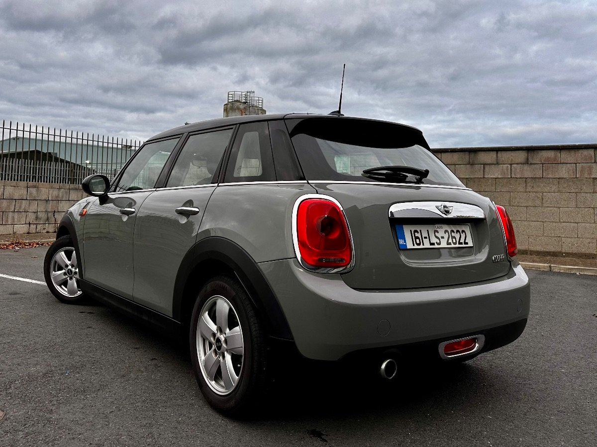 2016 BMW MINI photo 3
