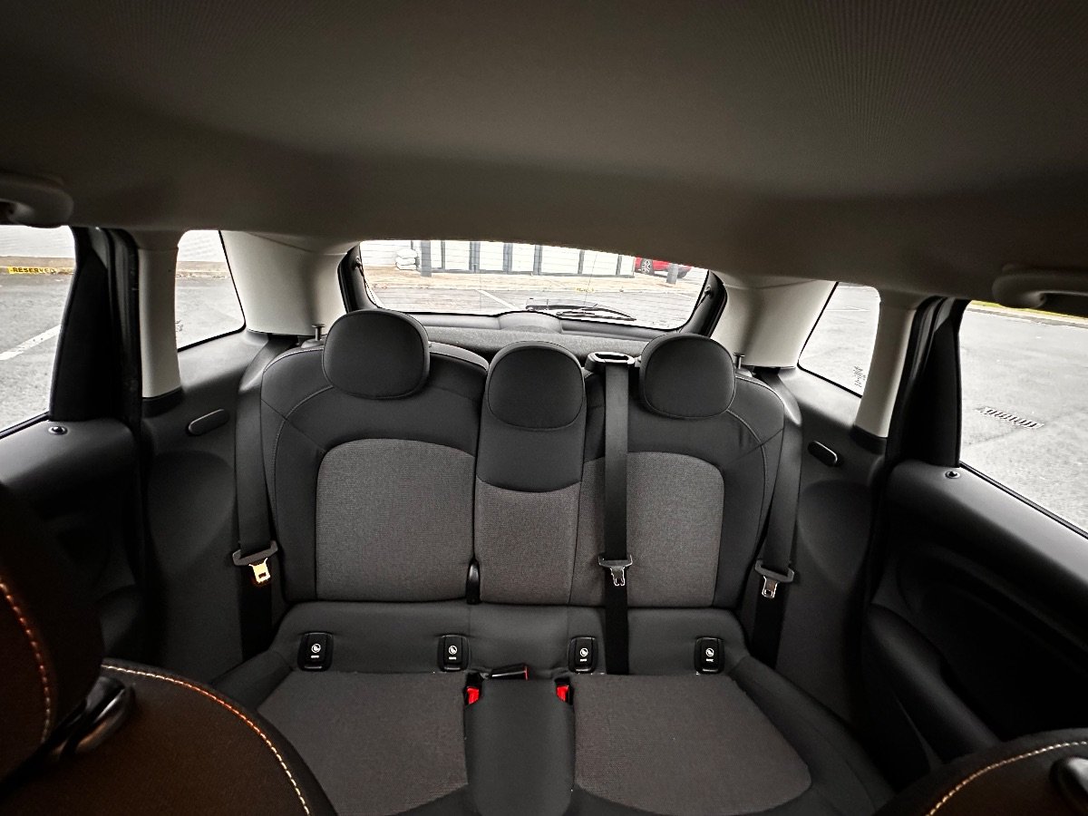 2016 BMW MINI photo 6