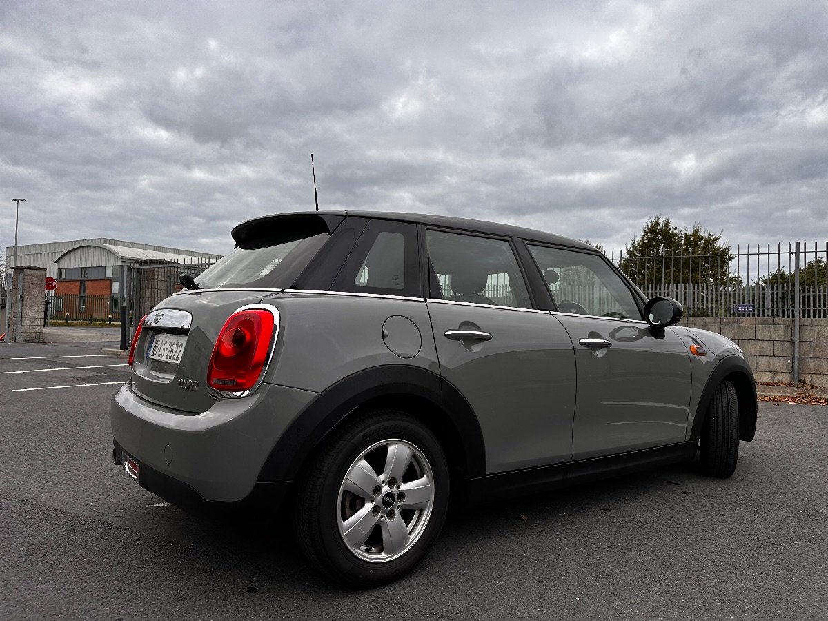 2016 BMW MINI photo 5