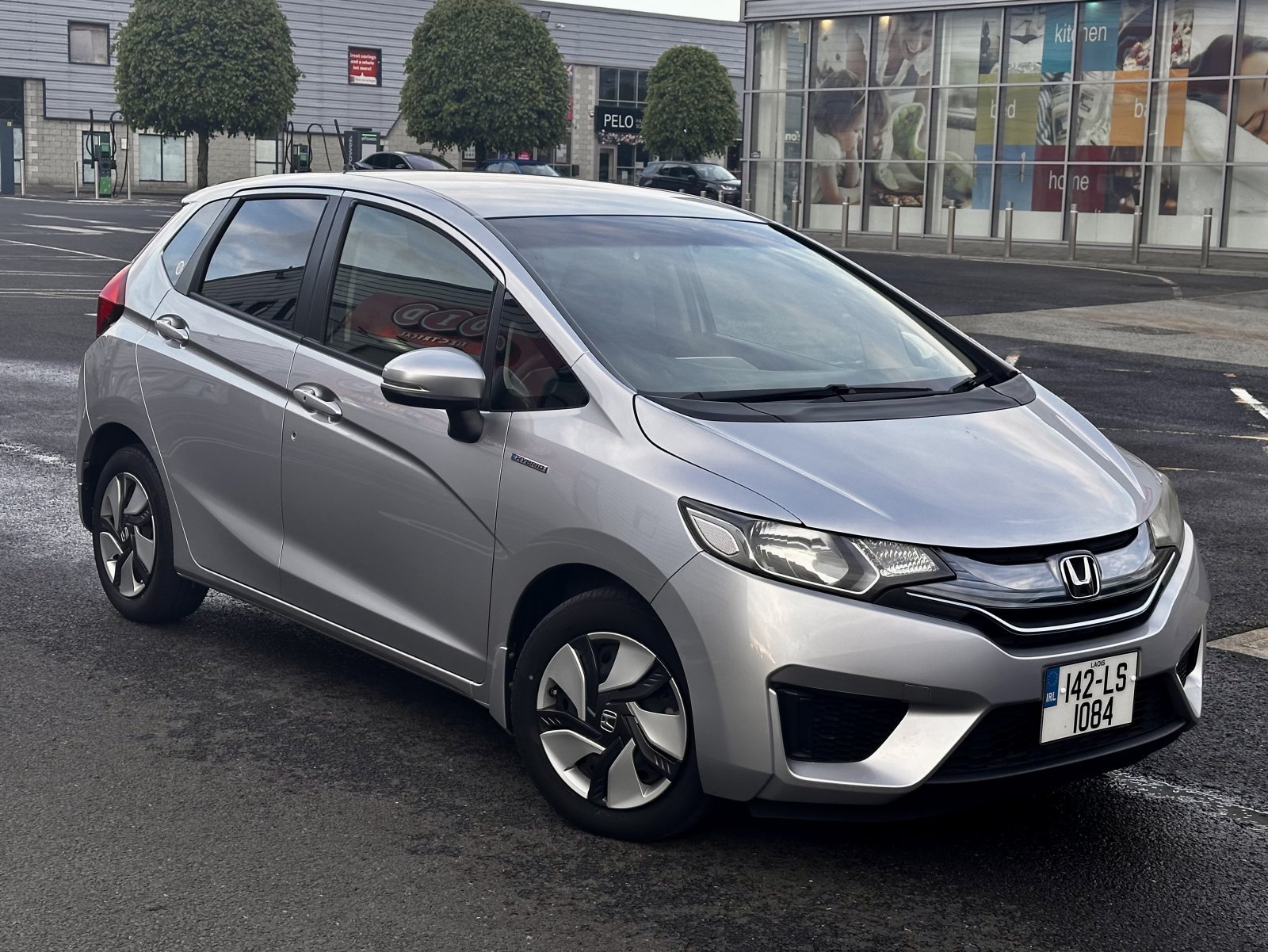 2014 HONDA FIT HYBRID photo 3