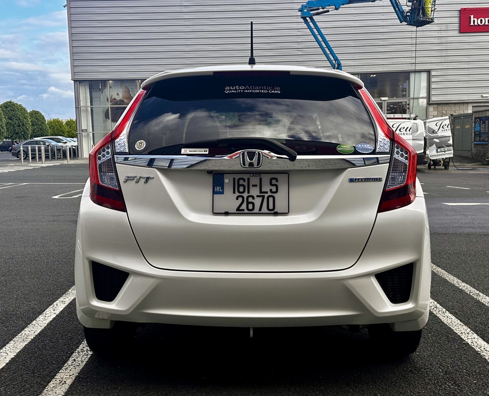 2016 HONDA FIT HYBRID photo 7