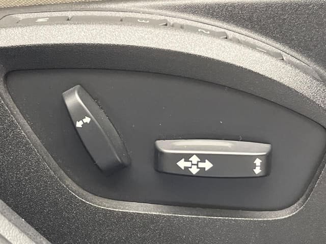 2015 VOLVO V40 photo 11