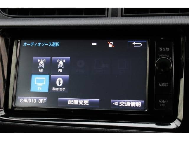 2016 TOYOTA Aqua photo 12