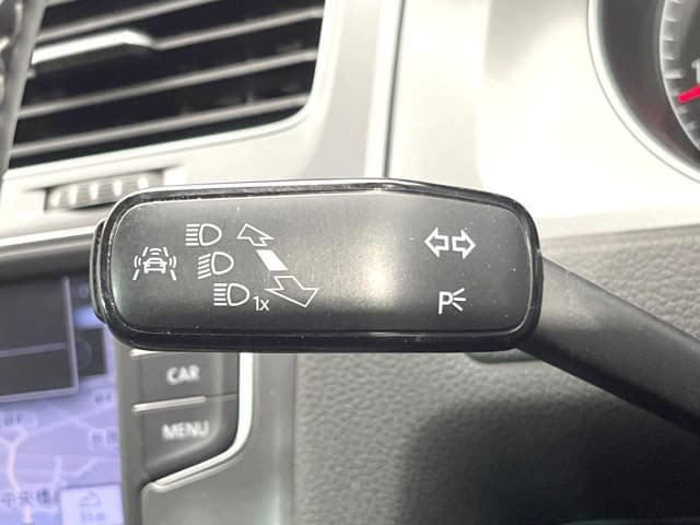 2016 VW GOLF Lounge Edition photo 8