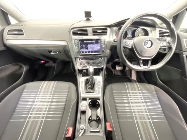 2016 VW GOLF Lounge Edition photo 11