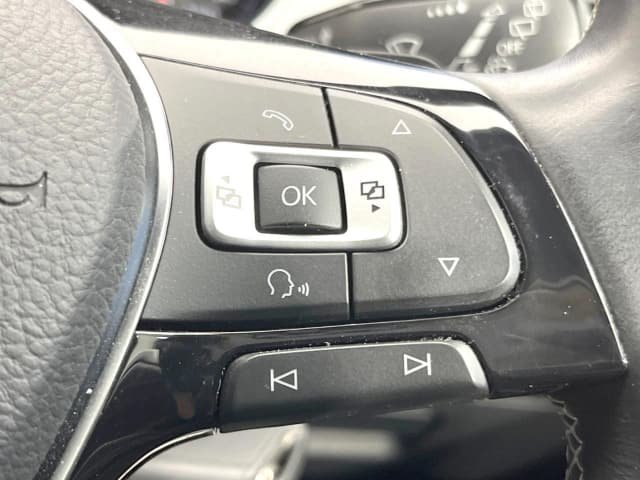 2016 VW GOLF Lounge Edition photo 9
