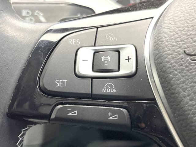 2016 VW GOLF Lounge Edition photo 10