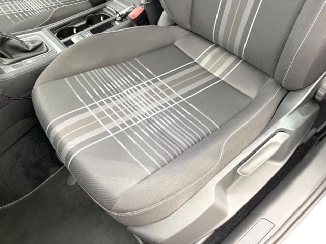 2016 VW GOLF Lounge Edition photo 12
