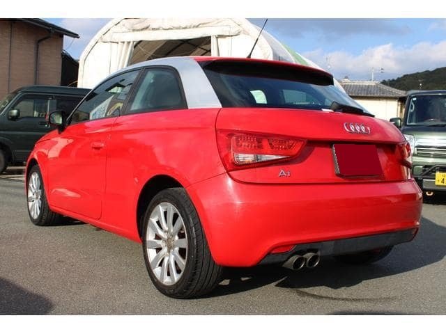 2011 Audi A1 photo 7