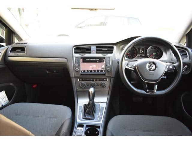 2013 Volkswagen Golf photo 9