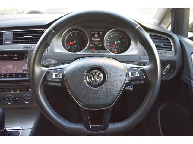 2013 Volkswagen Golf photo 10