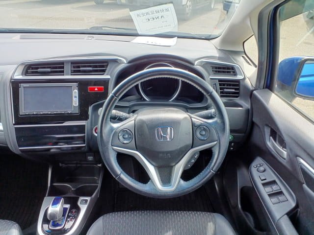 2015 HONDA FIT HYBRID photo 10