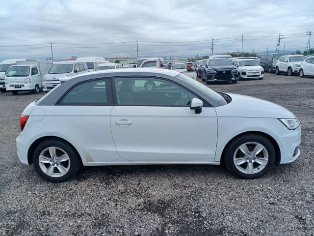 2018 AUDI A1 photo 6
