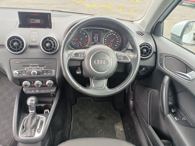 2018 AUDI A1 photo 9