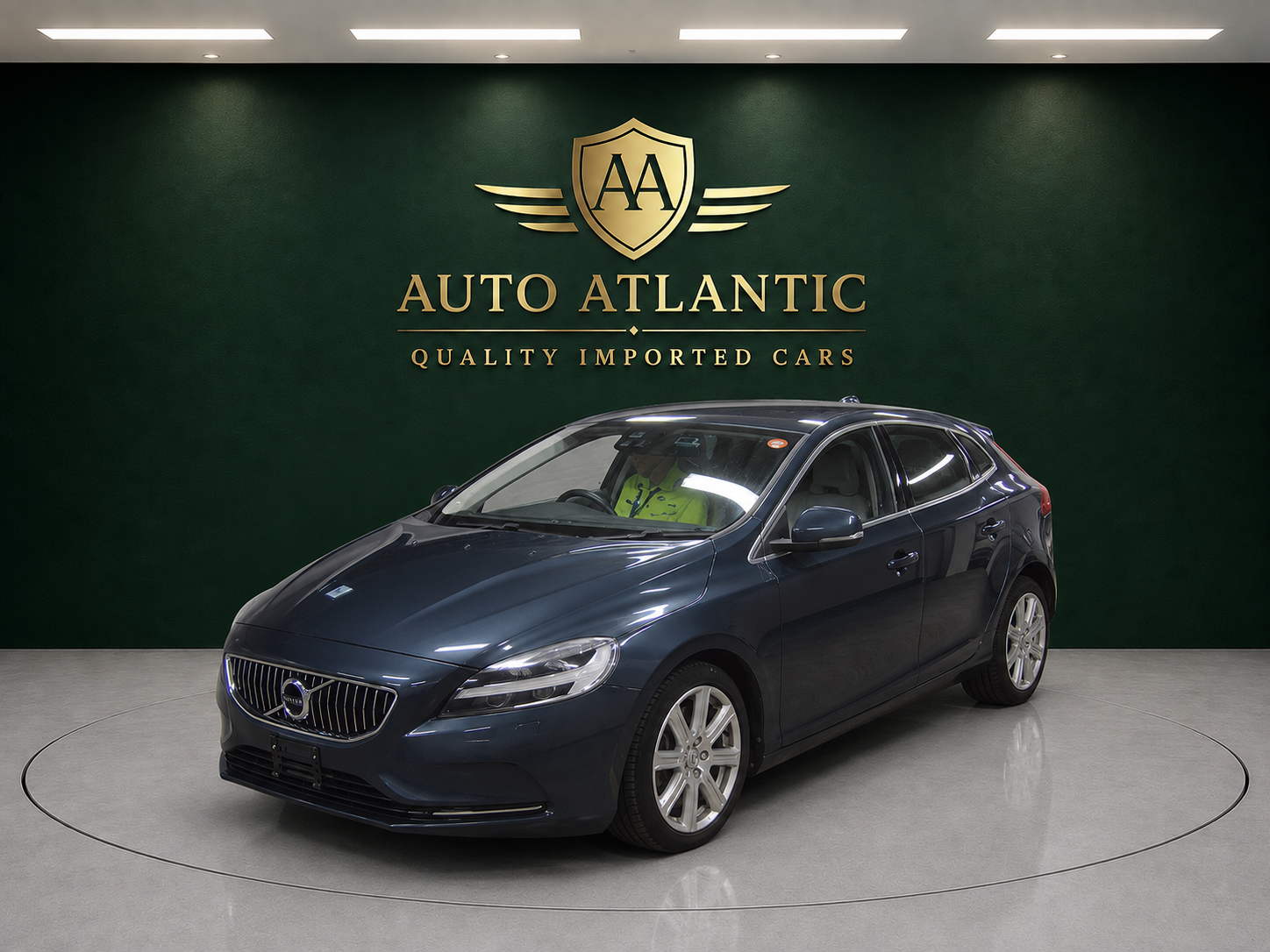 2016 VOLVO V40