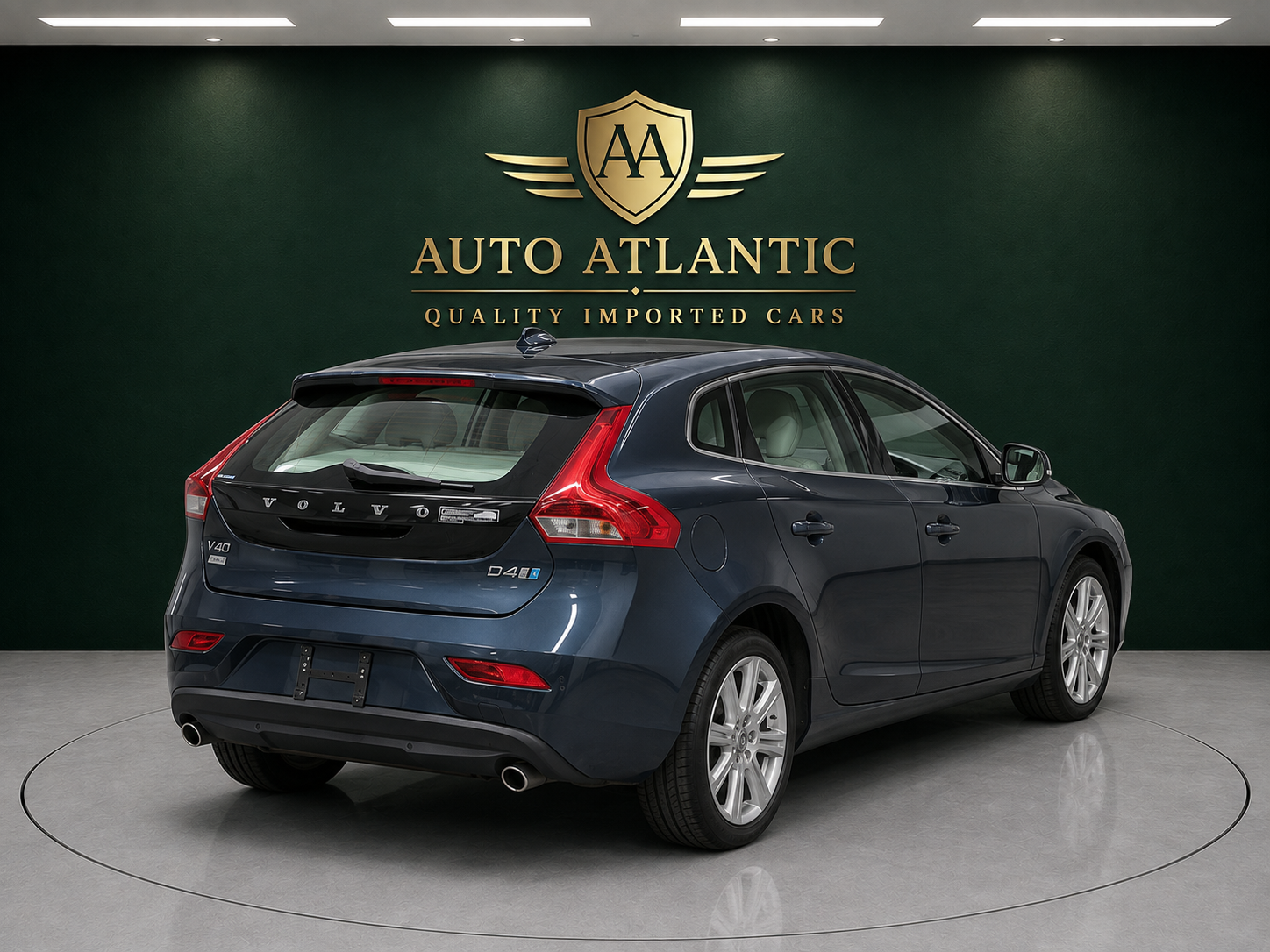 2016 VOLVO V40 photo 3