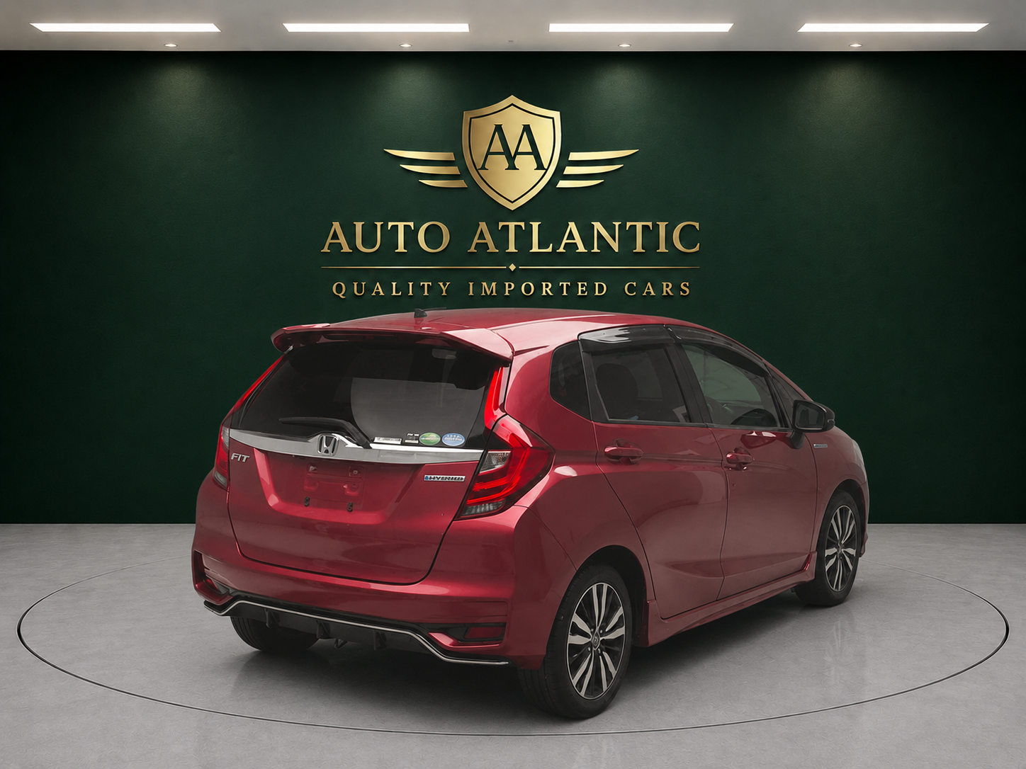 2018 Honda FIT HYBRID photo 2