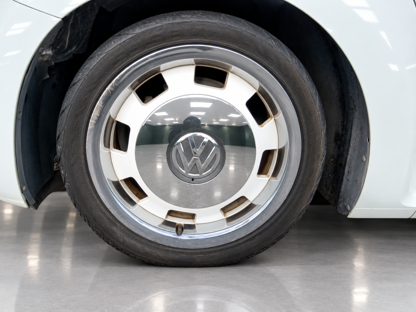2014 VOLKSWAGEN Beetle photo 11