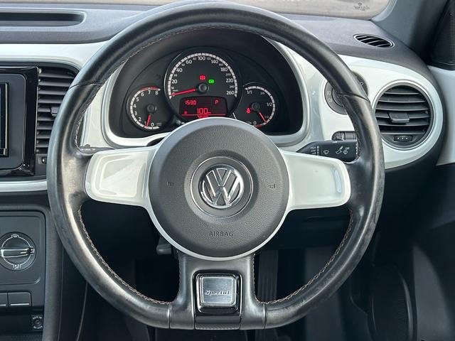 2014 VOLKSWAGEN Beetle photo 12