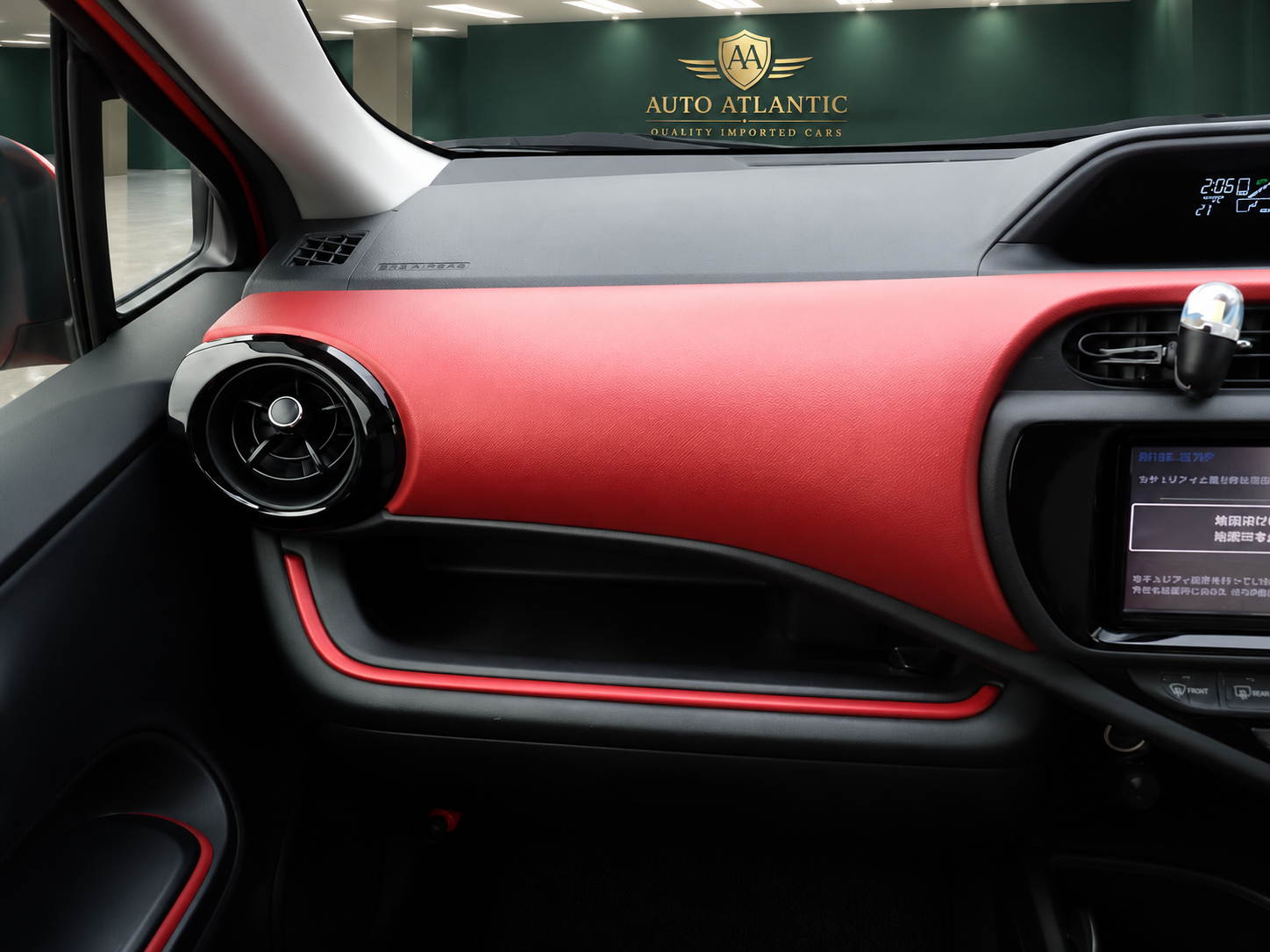 2015 TOYOTA Aqua photo 12