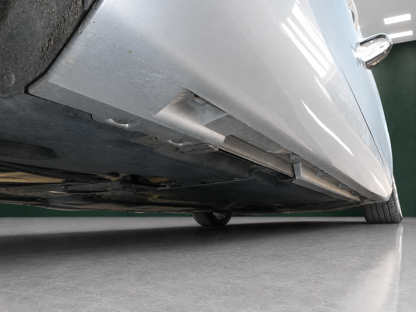 2015 VOLVO V40 photo 9