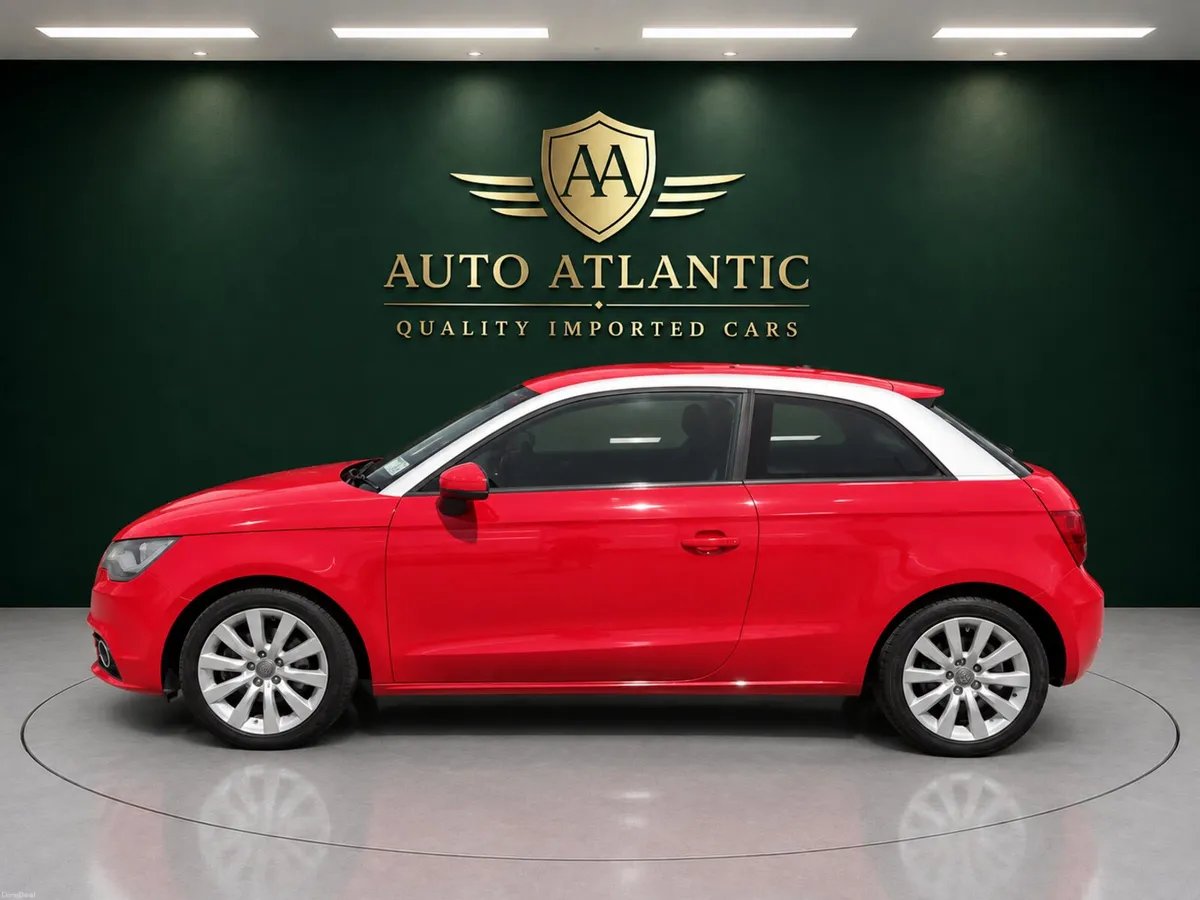 2011 Audi A1 photo 2